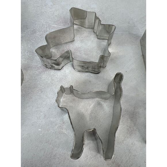 Lot of 13 variety Cookie Cutters‎ - Picture 3 of 11